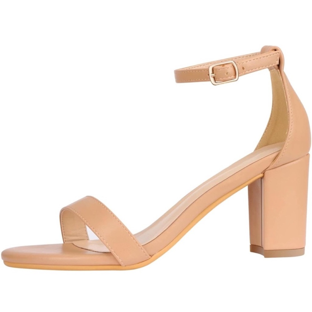 Elegant Cream / Tan Block Heel Open Toe Sandals